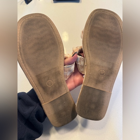 Pattern Sandals - Picture 3 of 3